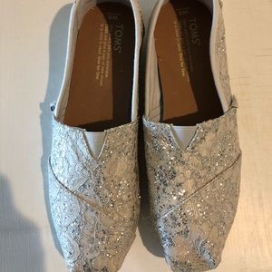 Sequined silver TOMS